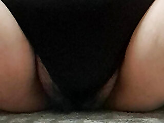 Stepmother Records Herself Putting Her Body In Her Pussy, Eager To Fuck Her Stepson