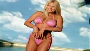 Suzanne Stokes The Playmate Of The Month February 2000