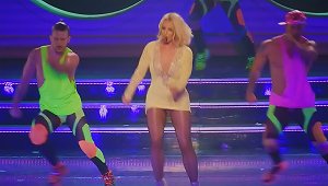 Britney Spears Gorgeous Legs Flashing Panties