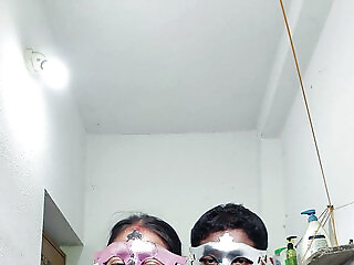 Sona Bhabi Bathing Show