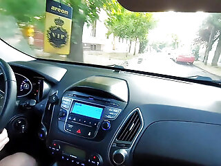 Horny Mature Mom With High Heels And Sexy Legs In The Car In The Morning On The Way To The Office