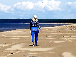 Blue Style 2 - Flashing On Beach