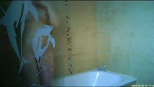 Roommate's Female Friend Shower Hidden Cam (2)