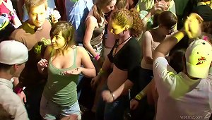 Amateur Cowgirls With Natural Tits Go Wild At Blazing Coed Party