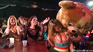 Girls Suck Cock In A Strip Club.
