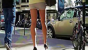 Video Of A Babe's Beautiful Legs In