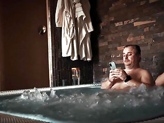 Beautiful Horny Milf Fucked By Stranger In Jacuzzi Vintage Aamateur
