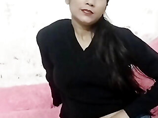 Desi Hot Girl Ko Paise Dekar Jabar Dasti Pela