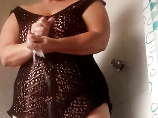 Mature Big Ass Showering Camera